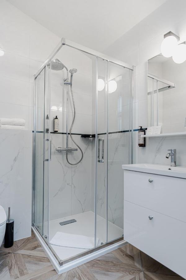 N33 Premium Apartments Old Town Krakow - Destigo Hotels Ngoại thất bức ảnh