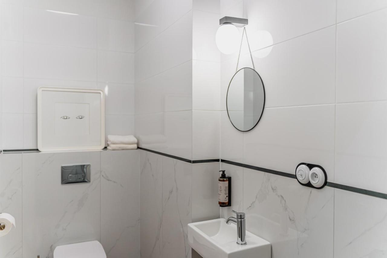 N33 Premium Apartments Old Town Krakow - Destigo Hotels Ngoại thất bức ảnh